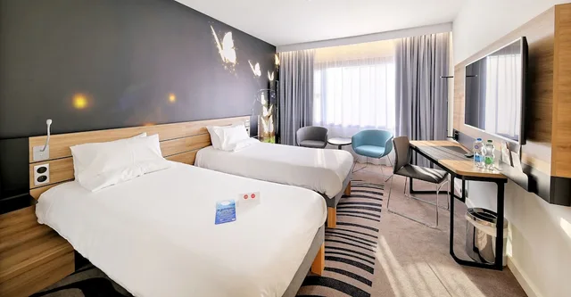 غرفة سوبيريور بسريرين منفصلين، NOVOTEL KATOWICE CENTRUM 1/10