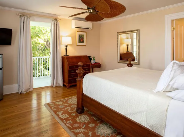 غرفة مفردة بشرفة، The Gardens Hotel 1/6