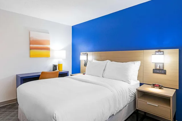غرفة بسرير مزدوج، Comfort Inn Detroit - Troy 1/3