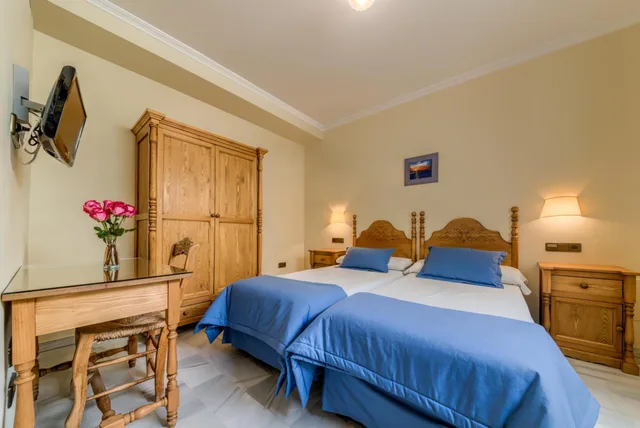 غرفة رباعية بحمام مشترك، Hotel La Espanola 6/10