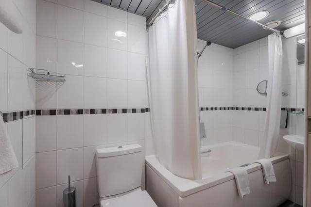غرفة قياسية بسرير كينج، Riga Islande Hotel 8/8