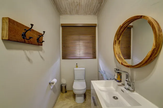 Family, 6 Beds, 2 Double Beds, Naankuse Lodge 7/8