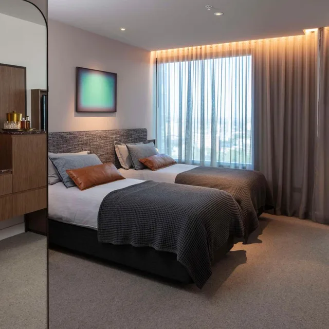 غرفة بسرير فردي بإطلالة على المدينة، Next Hotel Melbourne, Curio Collection by Hilton 1/6