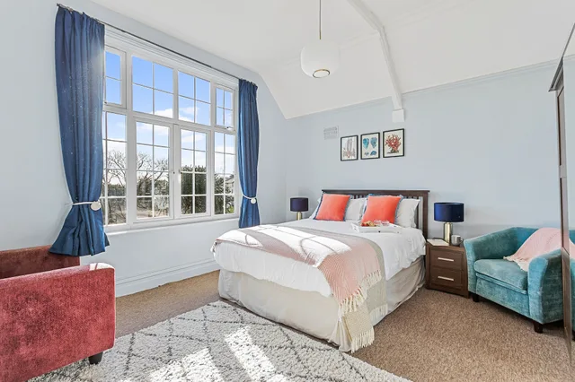 شقة بسرير كينج بغرفتي نوم، Bedford House Apartments 2/4