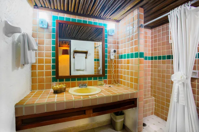 غرفة سوبيريور بإطلالة على الحديقة، Casa Del Mar Cozumel Hotel And Dive Resort 4/4