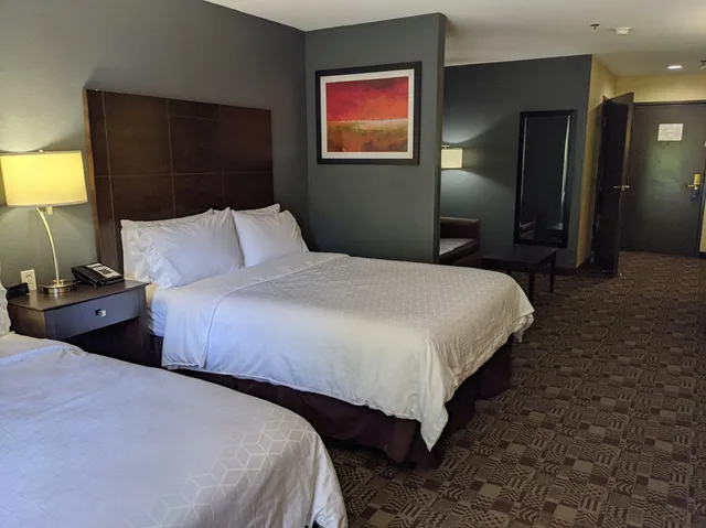 جناح بسريرين كوين، Holiday Inn Express Hotel Suites Solana Beach Del Mar 3/6