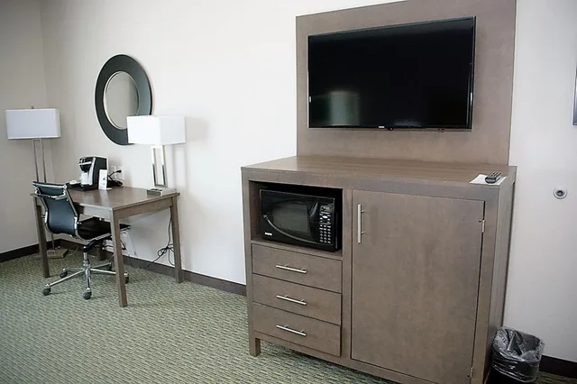 غرفة بسريرين مزدوجين لذوي الإعاقة، Holiday Inn Express Hotel Suites Port Aransas Beach Area 1/1