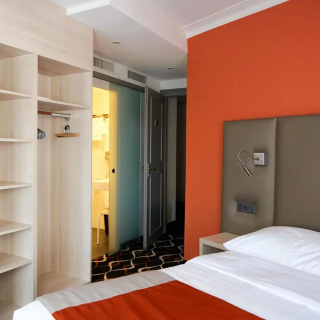 غرفة بسرير مزدوج، Eden Hotel 5/9