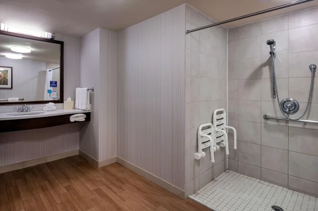 1 Bedroom, Hilton Garden Inn Devens Common 4/5