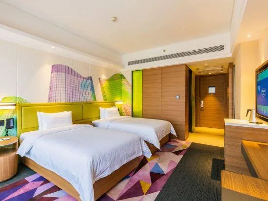 غرفة سوبيريور بسريرين منفصلين، Hampton By Hilton Shunde Longjiang 2/2