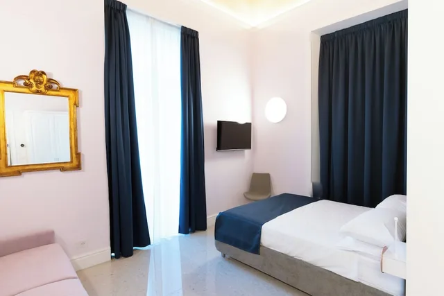 Alma Regina Relais، San Lorenzo، نابولي 21/50