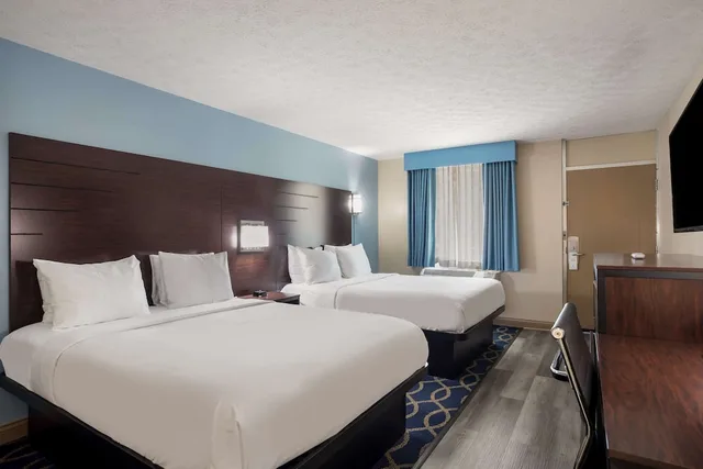 غرفة قياسية بسريرين كوين، SureStay Hotel by Best Western Bardstown General Nelson 4/8