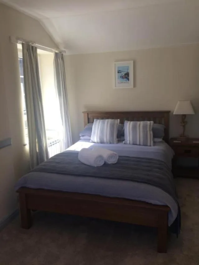 Standard, Double Bed, Private Bathroom, The Wheelhouse Guesthouse 1/4