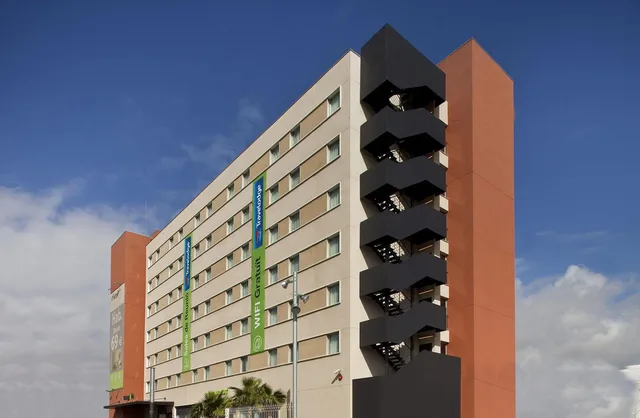 غرفة بسريرين، Travelodge BCN Cornella Fira 1/1
