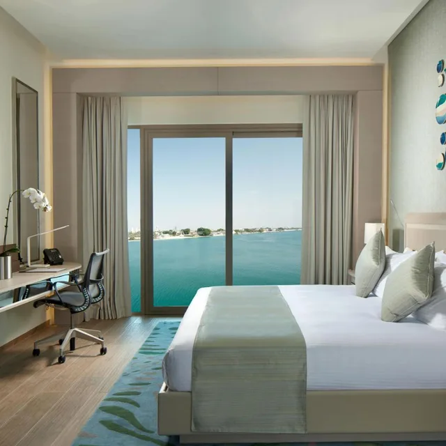 جناح رئاسي بسرير كينج بإطلالة على البحر، Royal M Hotel Abu Dhabi By Gewan 2/4