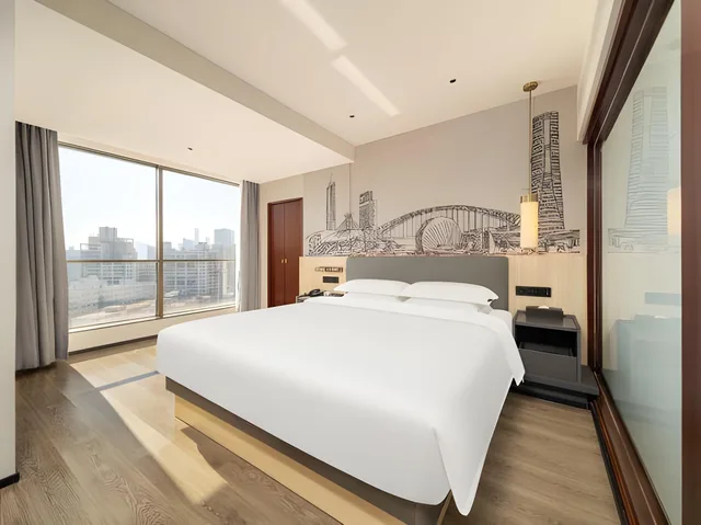 Dream, Family, Bath and Shower, Panoramic Floor، Guangdong Hotel Zhuhai Ex Guangdong Regency 1/1