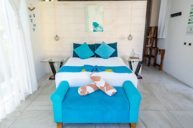 Basic, Double Bed, Cabanas Luxury 3/10