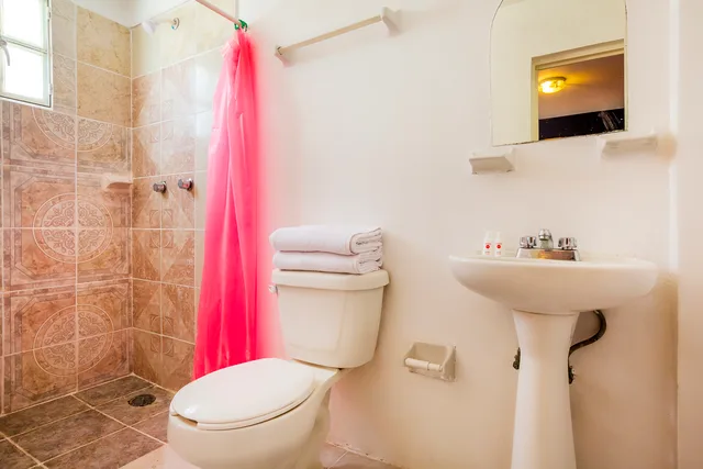 غرفة قياسية بسريرين، OYO Hotel Rey David, Oaxaca 3/3