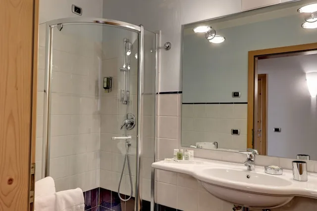 جناح جونيور بسرير مزدوج، Leading Relax Hotel Maria 4/4