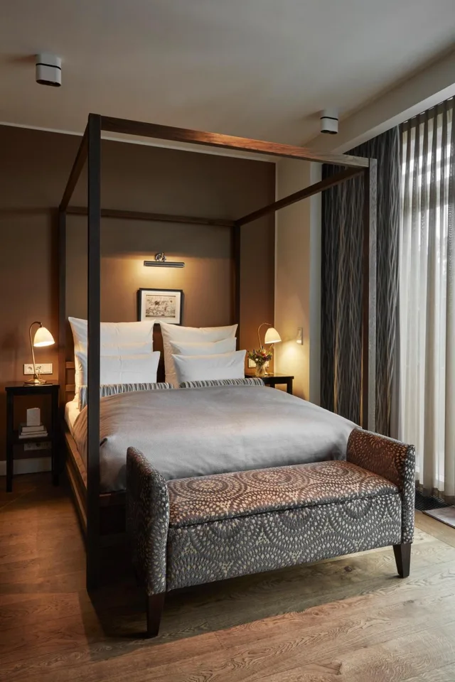 جناح جونيور بشرفة، Nimb Hotel 1/2