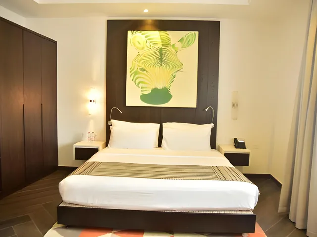Waterfall, Suite، EMIRATES PARK RESORT 1/1