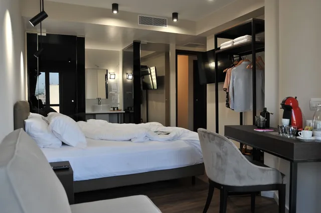 Superior, Studio, Double Bed, Acropolis View، B4b Athens 365 Hotel 4/6