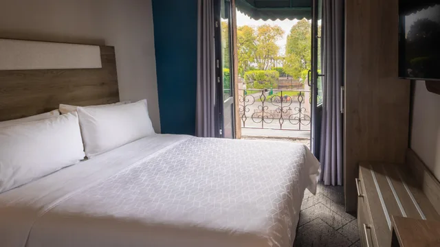 غرفة بسرير كوين بإطلالة على المدينة، Holiday Inn Express Morelia Centro Historico by IHG 1/6