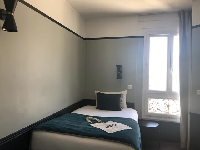 غرفة بزنس بسرير فردي، Hotel Avama Prony 1/7