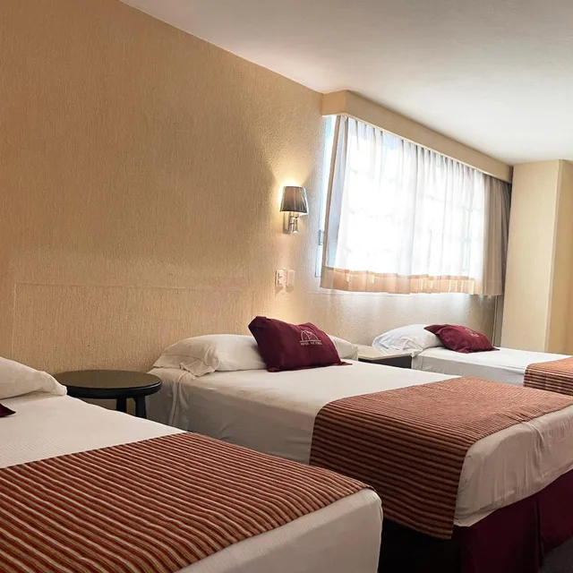 Familiar، Hotel Victoria Poza Rica 3/10