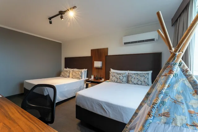 غرفة ديلوكس بسريرين مزدوجين، Hotel Deville Business Maringa 7/10