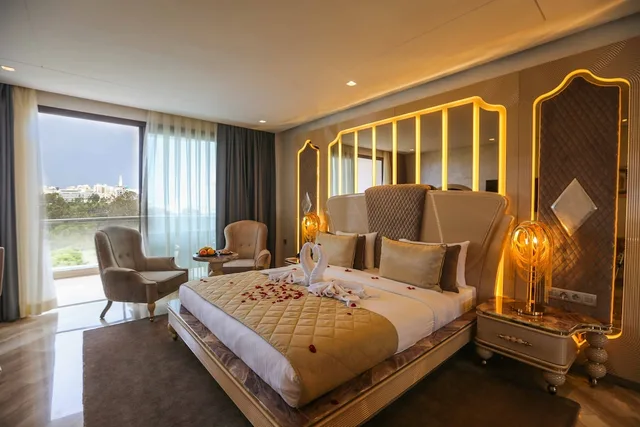 Superior, Privilege, Suite, King Bed, Balcony, Suite Hotel Casa Diamond 2/4