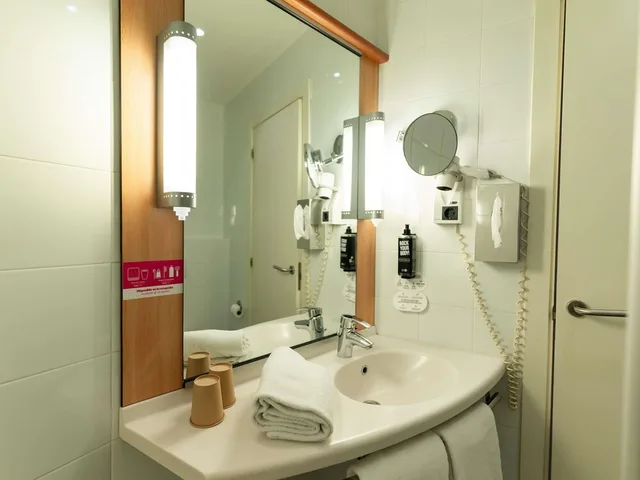 غرفة كومفورت بسرير مزدوج، Ibis Barcelona Mollet 8/10