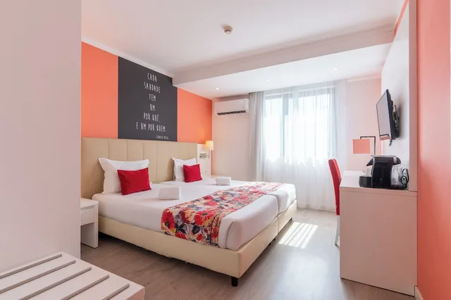 غرفة بسريرين منفصلين، The Hotel Masa Almirante Lisbon Stylish 1/10