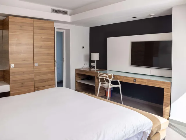 جناح بسرير كينج بإطلالة على البحر، Hotel Royal Golf and Spa Mazagan 1/6
