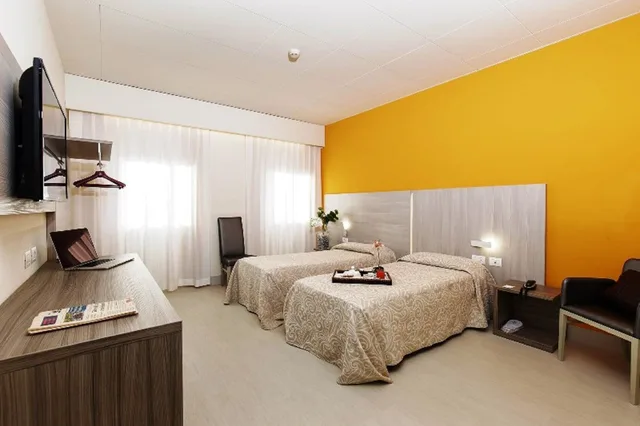 غرفة كومفورت بسريرين منفصلين، Alfa Fiera Hotel 2/10