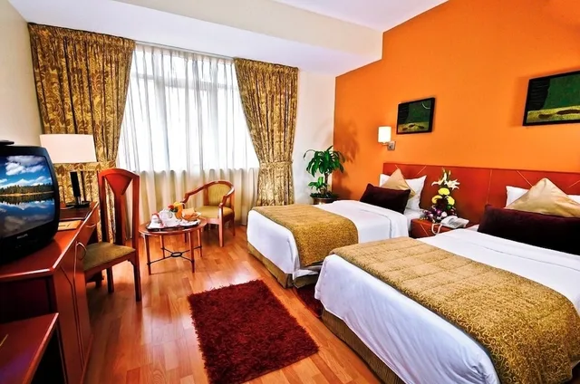 غرفة كلاسيكية بسريرين منفصلين، Landmark Hotel Baniyas 5/8