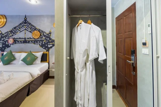 غرفة بريميوم بسرير مزدوج، Baan Kamala Fantasea Hotel 6/10
