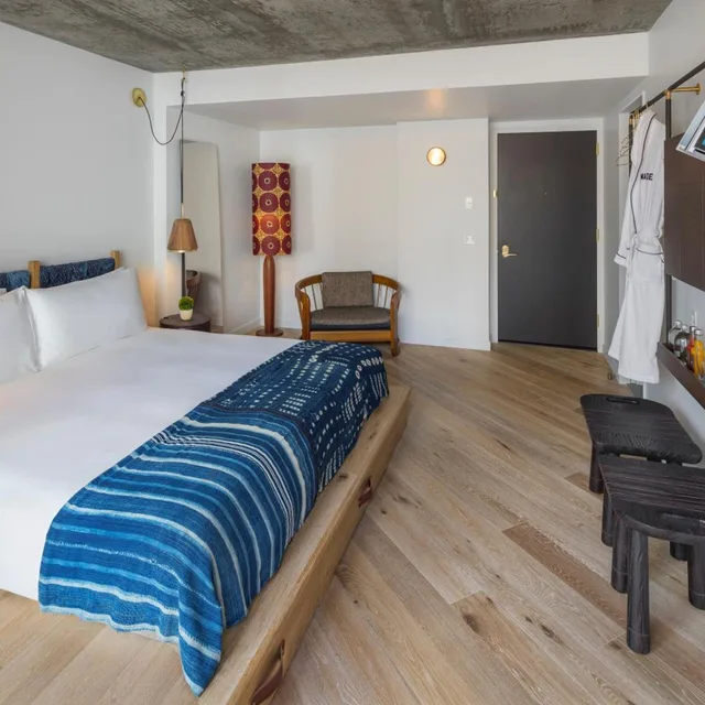 Junior Suite, King Bed, Made Hotel 1/2