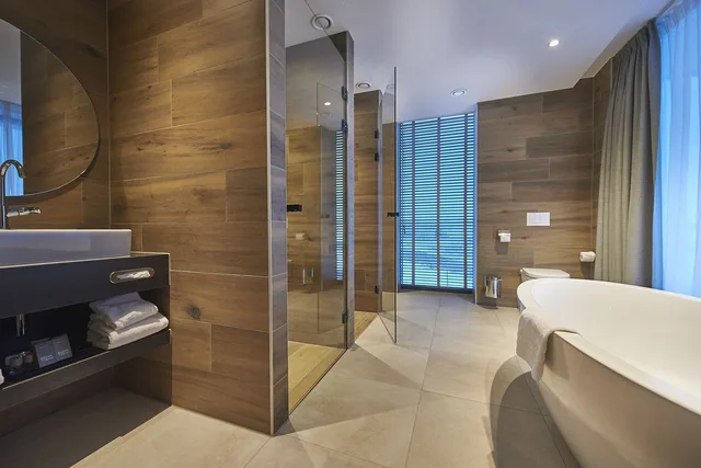 غرفة سوبيريور عائلية بسريرين منفصلين وأسرّة بطابقين، Van der Valk Hotel Leeuwarden 6/8