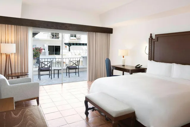 Guest Room, Cabana, King Bed, Ocean View, Balcony, Hacienda Del Mar Los Cabos Resort Villas And Golf 1/1