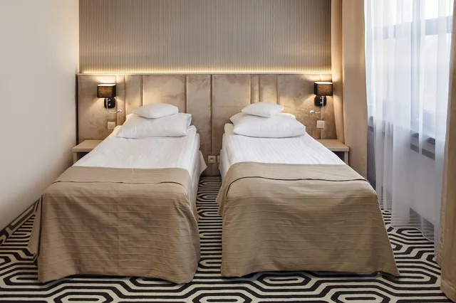 غرفة بسريرين منفصلين، Art Hotel Sosnowiec 4/5
