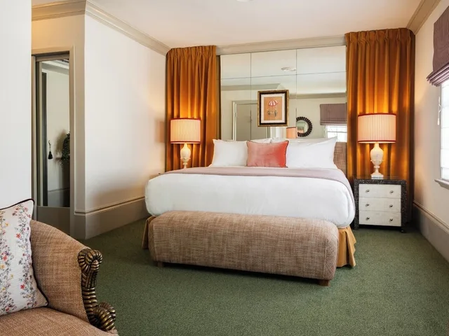 Lili, Suite, King Bed, Accessible، Maison 140 Hotel 3/4