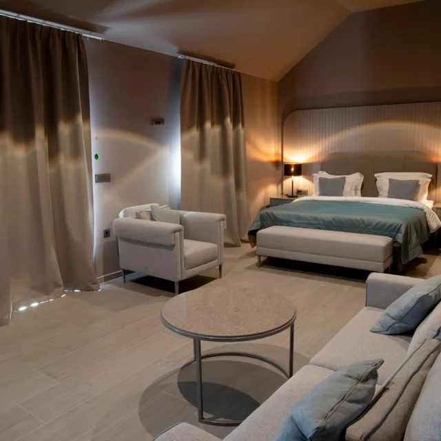 جناح سوبيريور بإطلالة على البحر، Torretta Palace Hotel 5/9