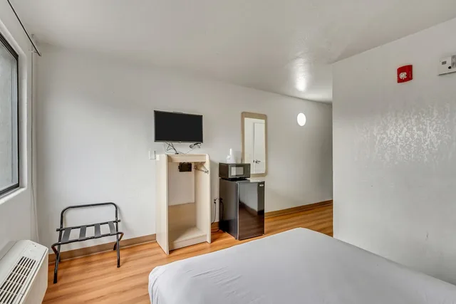غرفة ديلوكس بسرير مزدوج لذوي الإعاقة، Motel6 Ogden, UT- Downtown 4/9