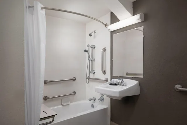 Room, 2 Double Beds, Accessible, La Quinta Inn Omaha West 6/6