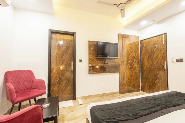 HOTEL COSMO، Karol Bagh، دلهي 43/55