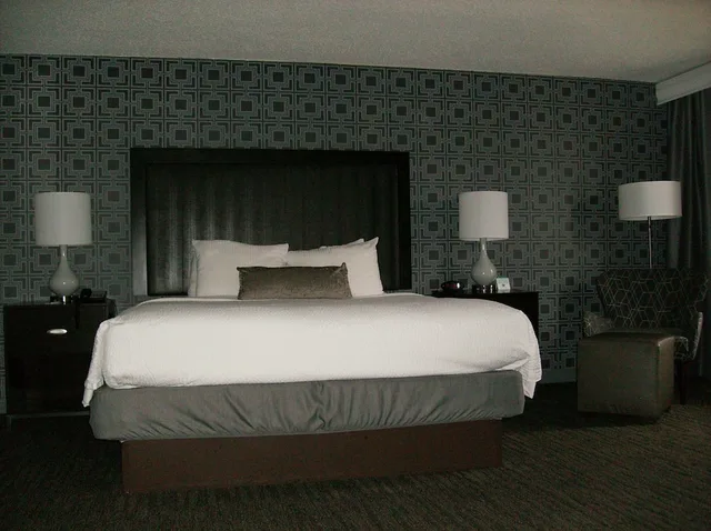 Standard, King Bed, Best Western Plus Bradford Inn 3/3