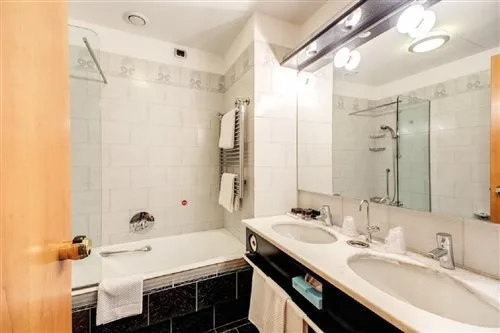 غرفة مفردة، Brunelleschi Hotel Milan 3/11
