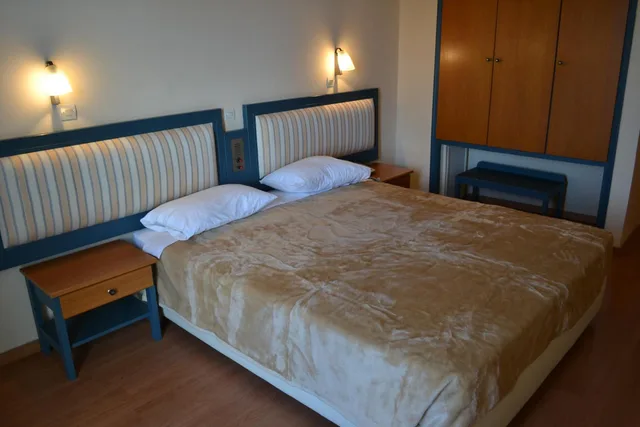 غرفة ثلاثية، Astron Hotel KOS 1/6