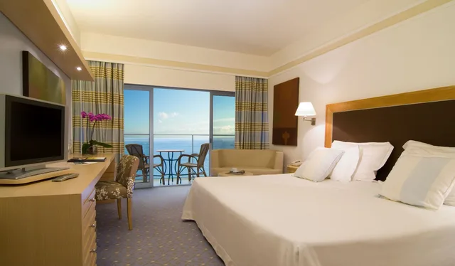 Superior, Double Bed, Sea View, Pestana Carlton Madeira 1/9